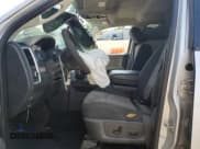 ✅ 2011 Ram 1500 Outdoorsman • VIN: 1D7RV1GT5BS620578 • Lot: 70913225. Wystawiony na Copart z przebiegiem Nie podano. Bezpłatny archiwum sprzedaży aukcyjnych z USA i szczegółowy raport historii pojazdu na DreamBid. Zdjęcie 7.