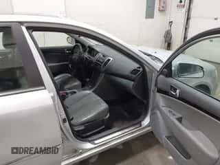 2009 Hyundai Sonata Limited with VIN 5NPEU46FX9H473014, listed as a IAAI auction lot 43481050 with 181,656 mi miles and . Bid and sale history available at DreamBid. Image 5.