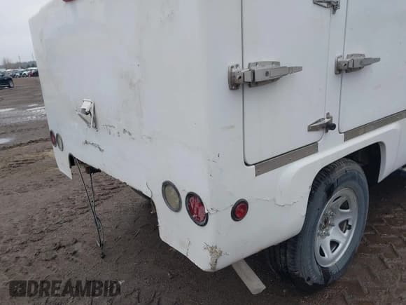 ✅ 2018 Chevrolet Silverado 1500 Work Truck • VIN: 1GCNCNEH2JZ264147 • Лот: 41413764. Опубликован ранее на IAAI с пробегом 98 985 миль. Бесплатный доступ к архиву аукционных продаж из США и подробный отчёт об истории автомобиля на DreamBid. Изображение 18.