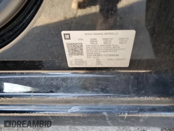 ✅ 2018 Chevrolet Silverado 1500 LT • VIN: 1GCVKREC7JZ304334 • Lot: 84803115. Wystawiony na Copart z przebiegiem 93 084 mil. Bezpłatny archiwum sprzedaży aukcyjnych z USA i szczegółowy raport historii pojazdu na DreamBid. Zdjęcie 12.