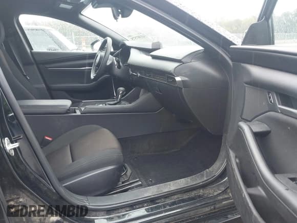 ✅ 2022 Mazda 3 S • VIN: JM1BPAJL3N1513098 • Лот: 43307575. Опубликован ранее на IAAI с пробегом 21 256 миль. Бесплатный доступ к архиву аукционных продаж из США и подробный отчёт об истории автомобиля на DreamBid. Изображение 5.