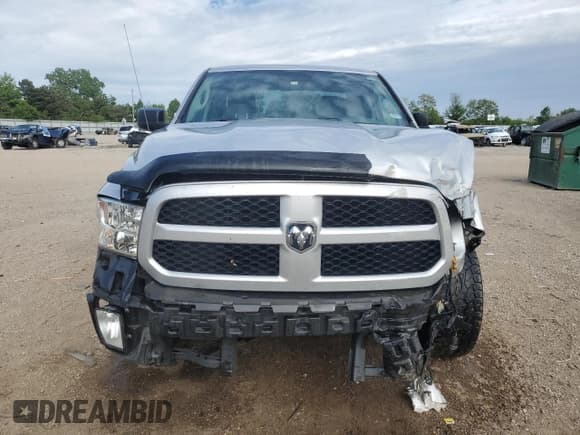 ✅ 2018 Ram 1500 Express • VIN: 1C6RR7FT4JS184797 • Lot: 58314435. Listed on Copart with 111,614 mi. Free auction sales archive from the USA and detailed vehicle history report at DreamBid. Image 5.
