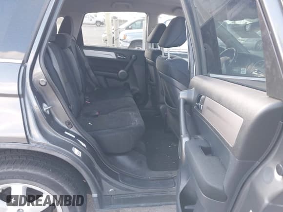 ✅ 2011 Honda CR-V SE • VIN: 5J6RE4H4XBL084749 • Lot: 43501895. Wystawiony na IAAI z przebiegiem 101 737 mil. Bezpłatny archiwum sprzedaży aukcyjnych z USA i szczegółowy raport historii pojazdu na DreamBid. Zdjęcie 8.