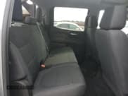 ✅ 2019 Chevrolet Silverado 1500 Custom Trail Boss • VIN: 1GCPYCEF7KZ240294 • Lot: 65943354. Wystawiony na Copart z przebiegiem 35 152 mil. Bezpłatny archiwum sprzedaży aukcyjnych z USA i szczegółowy raport historii pojazdu na DreamBid. Zdjęcie 10.