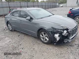 2020 Hyundai Sonata SE с VIN 5NPEG4JA3LH053864, выставлен на аукционе IAAI как лот 43391364 с пробегом 71 882 миль миль и . История ставок и продаж доступна на DreamBid. Изображение 1.