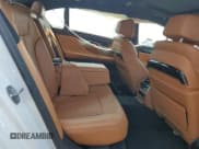 ✅ 2020 BMW 7 Series 740i xDrive • VIN: WBA7T4C00LCD35576 • Лот: 68271555. Опубликован ранее на Copart с пробегом 34 886 миль. Бесплатный доступ к архиву аукционных продаж из США и подробный отчёт об истории автомобиля на DreamBid. Изображение 10.