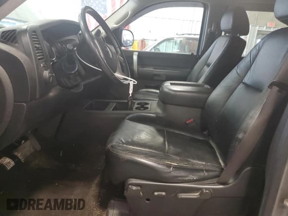 ✅ 2009 GMC Sierra 1500 • VIN: 2GTEK233X91109679 • Lot: 51445445. Wystawiony na Copart z przebiegiem 229 012 mil. Bezpłatny archiwum sprzedaży aukcyjnych z USA i szczegółowy raport historii pojazdu na DreamBid. Zdjęcie 7.