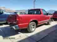 2000 Chevrolet S-10 LS с VIN 1GCCS1443Y8154483, выставлен на аукционе Copart как лот 72542624 с пробегом 166 878 миль миль и Списание • Salvage title. История ставок и продаж доступна на DreamBid. Изображение 3.