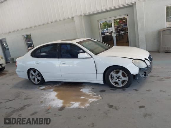 ✅ 1998 Lexus GS 300 • VIN: JT8BD68S8W0030926 • Lot: 42828279. Listed on IAAI with 236,917 mi. Free auction sales archive from the USA and detailed vehicle history report at DreamBid. Image 13.