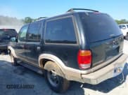 ✅ 2000 Ford Explorer • VIN: 1FMZU64P1YUB62533 • Лот: 42349842. Опубликован ранее на IAAI с пробегом 313 734 миль. Бесплатный доступ к архиву аукционных продаж из США и подробный отчёт об истории автомобиля на DreamBid. Изображение 3.