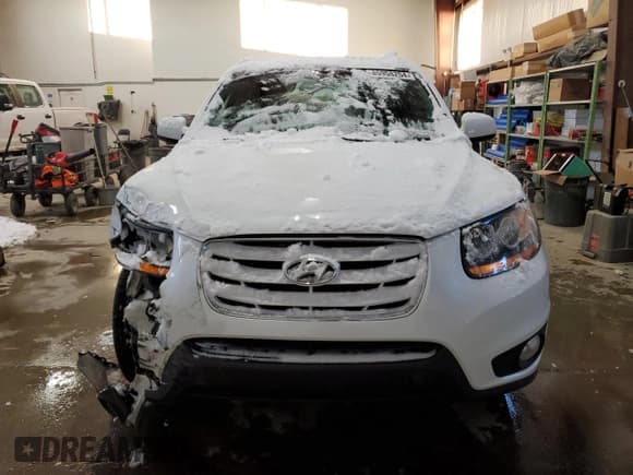 ✅ 2011 Hyundai Santa Fe SE • VIN: 5XYZHDAG7BG039720 • Lot: 85958254. Listed on Copart with 145,577 mi. Free auction sales archive from the USA and detailed vehicle history report at DreamBid. Image 5.