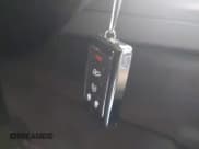 ✅ 2024 Jeep Wagoneer • VIN: 1C4SJSAP0RS153850 • Lot: 42557770. Listed on IAAI with 2,165 mi. Free auction sales archive from the USA and detailed vehicle history report at DreamBid. Image 11.