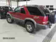 2005 Chevrolet Blazer LS with VIN 1GNCT18X65K116009, listed as a IAAI auction lot 41993174 with 175,028 mi miles and . Bid and sale history available at DreamBid. Image 3.