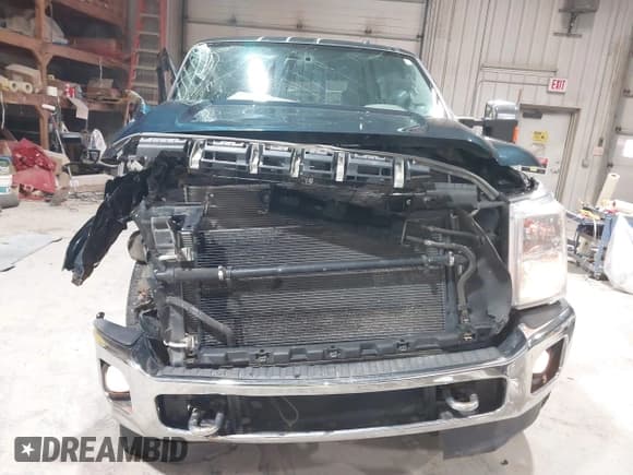 ✅ 2012 Ford F-250 XL • VIN: 1FT7W2BT9CED16634 • Лот: 41854632. Опубликован ранее на IAAI с пробегом 283 495 миль. Бесплатный доступ к архиву аукционных продаж из США и подробный отчёт об истории автомобиля на DreamBid. Изображение 6.