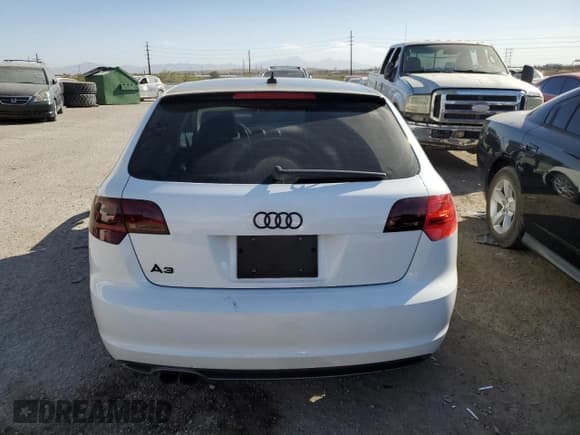 ✅ 2011 Audi A3 Premium Plus • VIN: WAUKEAFM8BA009050 • Лот: 78326054. Опубликован ранее на Copart с пробегом 108 614 миль. Бесплатный доступ к архиву аукционных продаж из США и подробный отчёт об истории автомобиля на DreamBid. Изображение 6.