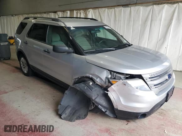 ✅ 2015 Ford Explorer • VIN: 1FM5K8B81FGA71351 • Lot: 57458855. Wystawiony na Copart z przebiegiem 126 093 mil. Bezpłatny archiwum sprzedaży aukcyjnych z USA i szczegółowy raport historii pojazdu na DreamBid. Zdjęcie 4.