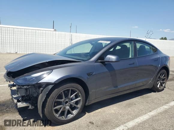 ✅ 2023 Tesla Model 3 • VIN: 5YJ3E1EA6PF426955 • Lot: 55119795. Wystawiony na Copart z przebiegiem 26 686 mil. Bezpłatny archiwum sprzedaży aukcyjnych z USA i szczegółowy raport historii pojazdu na DreamBid. Zdjęcie 1.