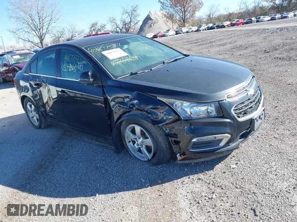 2016 Chevrolet Cruze LT с VIN 1G1PE5SB1G7164573, выставлен на аукционе IAAI как лот 40877577 с пробегом 89 852 миль миль и . История ставок и продаж доступна на DreamBid. Изображение 1.