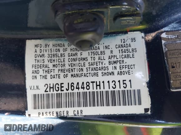 ✅ 1996 Honda Civic DX • VIN: 2HGEJ6448TH113151 • Lot: 43564605. Wystawiony na IAAI z przebiegiem 207 881 mil. Bezpłatny archiwum sprzedaży aukcyjnych z USA i szczegółowy raport historii pojazdu na DreamBid. Zdjęcie 9.