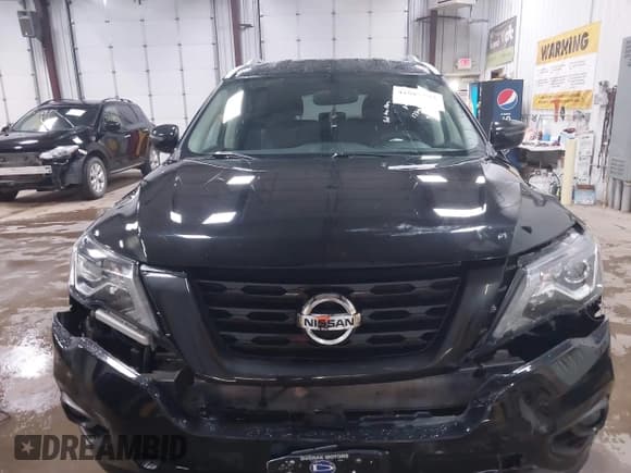 ✅ 2019 Nissan Pathfinder SV • VIN: 5N1DR2MM5KC622803 • Lot: 41987702. Listed on IAAI with 73,012 mi. Free auction sales archive from the USA and detailed vehicle history report at DreamBid. Image 12.