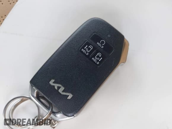 ✅ 2022 Kia Carnival LX • VIN: KNDNB4H31N6106709 • Лот: 42666401. Опубликован ранее на IAAI с пробегом Не указан. Бесплатный доступ к архиву аукционных продаж из США и подробный отчёт об истории автомобиля на DreamBid. Изображение 11.