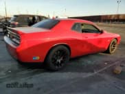 ✅ 2015 Dodge Challenger SRT 392 • VIN: 2C3CDZDJ7FH911542 • Lot: 91856225. Wystawiony na Copart z przebiegiem 54 239 mil. Bezpłatny archiwum sprzedaży aukcyjnych z USA i szczegółowy raport historii pojazdu na DreamBid. Zdjęcie 3.