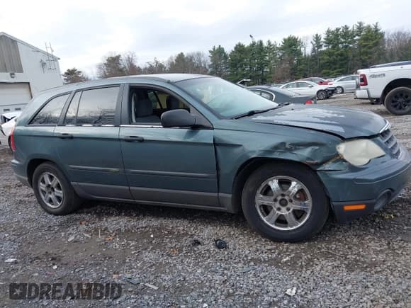 ✅ 2007 Chrysler Pacifica • VIN: 2A8GM48LX7R326101 • Lot: 43781781. Listed on IAAI with 181,157 mi. Free auction sales archive from the USA and detailed vehicle history report at DreamBid. Image 13.