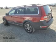 ✅ 2015 Volvo XC70 T5 Drive-E Premier • VIN: YV440MBK0F1219967 • Lot: 50070205. Wystawiony na Copart z przebiegiem 115 619 mil. Bezpłatny archiwum sprzedaży aukcyjnych z USA i szczegółowy raport historii pojazdu na DreamBid. Zdjęcie 2.