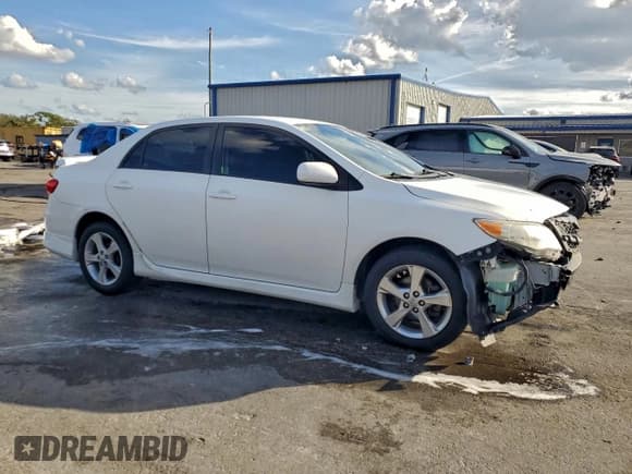 ✅ 2011 Toyota Corolla S • VIN: 2T1BU4EE8BC596721 • Lot: 93761525. Wystawiony na Copart z przebiegiem 114 033 mil. Bezpłatny archiwum sprzedaży aukcyjnych z USA i szczegółowy raport historii pojazdu na DreamBid. Zdjęcie 4.