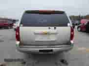 2014 Chevrolet Suburban LT z VIN 1GNSKJE77ER190744, wystawiony jako Copart lot #90239255 z przebiegiem Nie podano mil oraz Czysty tytuł • Clean title. Historia ofert i sprzedaży dostępna na DreamBid. Obrazek 6.