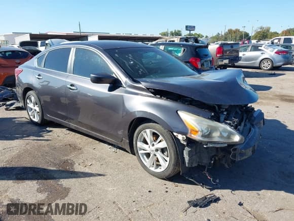 ✅ 2013 Nissan Altima S • VIN: 1N4AL3AP0DC256240 • Lot: 43610050. Listed on IAAI with 207,364 mi. Free auction sales archive from the USA and detailed vehicle history report at DreamBid. Image 1.