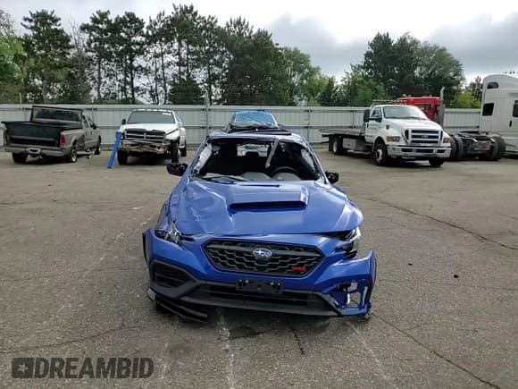 ✅ 2025 Subaru WRX Premium • VIN: JF1VBAH68S9800645 • Lot: 83851445. Wystawiony na Copart z przebiegiem 6 654 mil. Bezpłatny archiwum sprzedaży aukcyjnych z USA i szczegółowy raport historii pojazdu na DreamBid. Zdjęcie 13.