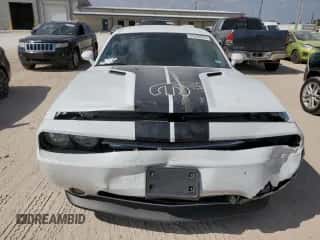 2013 Dodge Challenger SXT z VIN 2C3CDYAG9DH591267, wystawiony jako Copart lot #86849255 z przebiegiem 74 212 mil mil oraz Szkoda całkowita • Salvage title. Historia ofert i sprzedaży dostępna na DreamBid. Obrazek 5.
