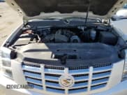 ✅ 2012 Cadillac Escalade ESV Luxury • VIN: 1GYS4HEF3CR204519 • Лот: 46680695. Опубликован ранее на Copart с пробегом 138 238 миль. Бесплатный доступ к архиву аукционных продаж из США и подробный отчёт об истории автомобиля на DreamBid. Изображение 11.