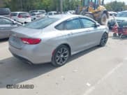 ✅ 2015 Chrysler 200 S • VIN: 1C3CCCDG7FN583423 • Lot: 43221125. Wystawiony na IAAI z przebiegiem 159 830 mil. Bezpłatny archiwum sprzedaży aukcyjnych z USA i szczegółowy raport historii pojazdu na DreamBid. Zdjęcie 4.