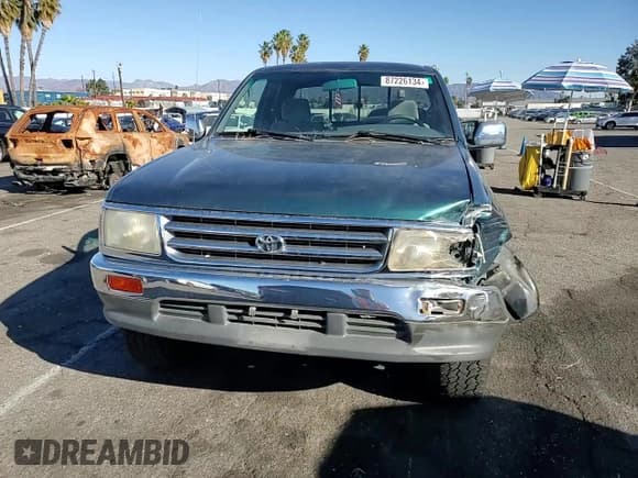 ✅ 1998 Toyota T100 SR5 • VIN: JT4UN24D5W0054477 • Lot: 87226134. Listed on Copart with 121,501 mi. Free auction sales archive from the USA and detailed vehicle history report at DreamBid. Image 11.