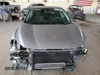 ✅ 2019 Honda Insight LX • VIN: 19XZE4F11KE019165 • Lot: 90730285. Wystawiony na Copart z przebiegiem 130 928 mil. Bezpłatny archiwum sprzedaży aukcyjnych z USA i szczegółowy raport historii pojazdu na DreamBid. Zdjęcie 5.