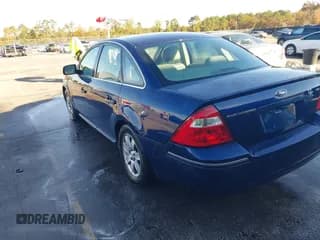 ✅ 2006 Ford Five Hundred SEL • VIN: 1FAFP24186G181116 • Lot: 43607723. Wystawiony na IAAI z przebiegiem 193 379 mil. Bezpłatny archiwum sprzedaży aukcyjnych z USA i szczegółowy raport historii pojazdu na DreamBid. Zdjęcie 3.