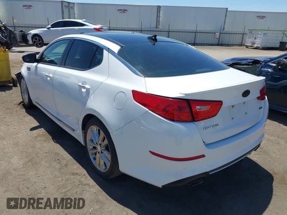 ✅ 2014 Kia Optima SXL Turbo • VIN: 5XXGR4A60EG349311 • Lot: 42888129. Wystawiony na IAAI z przebiegiem 126 146 mil. Bezpłatny archiwum sprzedaży aukcyjnych z USA i szczegółowy raport historii pojazdu na DreamBid. Zdjęcie 3.