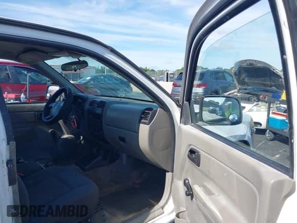 ✅ 2006 Isuzu i-Series S • VIN: 1GGCS198968701974 • Lot: 42787976. Wystawiony na IAAI z przebiegiem 270 473 mil. Bezpłatny archiwum sprzedaży aukcyjnych z USA i szczegółowy raport historii pojazdu na DreamBid. Zdjęcie 5.