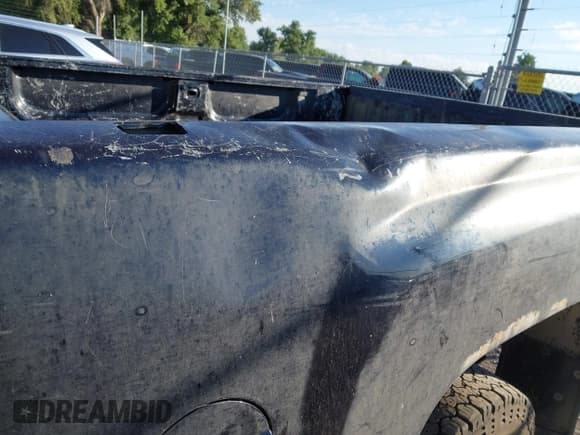 ✅ 2008 Chevrolet Silverado 2500HD 1LT • VIN: 1GCHK29K98E211015 • Lot: 42584905. Wystawiony na IAAI z przebiegiem 286 629 mil. Bezpłatny archiwum sprzedaży aukcyjnych z USA i szczegółowy raport historii pojazdu na DreamBid. Zdjęcie 6.