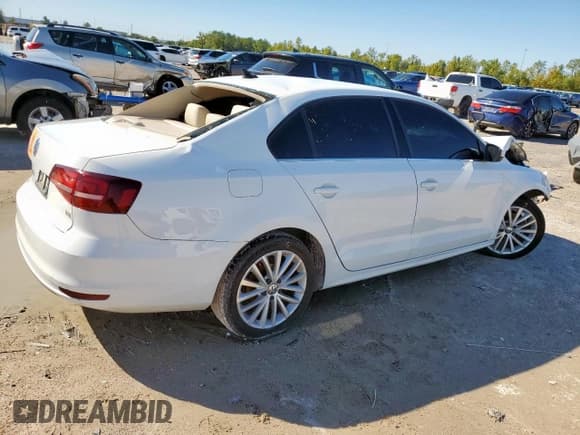✅ 2016 Volkswagen Jetta SEL • VIN: 3VWL07AJ0GM214729 • Lot: 85406485. Listed on Copart with 117,435 mi. Free auction sales archive from the USA and detailed vehicle history report at DreamBid. Image 3.
