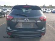 ✅ 2016 Mazda CX-5 Grand Touring • VIN: JM3KE4DY4G0880137 • Lot: 43516086. Wystawiony na IAAI z przebiegiem 135 661 mil. Bezpłatny archiwum sprzedaży aukcyjnych z USA i szczegółowy raport historii pojazdu na DreamBid. Zdjęcie 16.