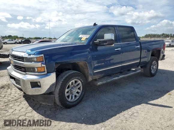 ✅ 2016 Chevrolet Silverado 2500HD LTZ • VIN: 1GC1KWE8XGF118547 • Лот: 82469365. Опубликован ранее на Copart с пробегом 165 040 миль. Бесплатный доступ к архиву аукционных продаж из США и подробный отчёт об истории автомобиля на DreamBid. Изображение 1.