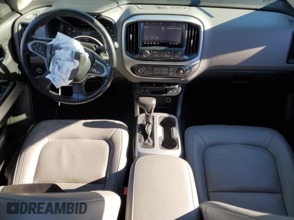 ✅ 2019 Chevrolet Colorado 4WD LT • VIN: 1GCGTCEN8K1134120 • Lot: 86231505. Listed on Copart with 79,450 mi. Free auction sales archive from the USA and detailed vehicle history report at DreamBid. Image 8.