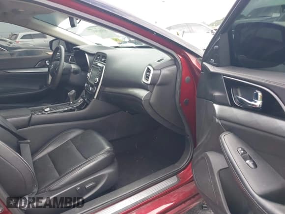 ✅ 2017 Nissan Maxima SV • VIN: 1N4AA6AP7HC412982 • Lot: 43161833. Listed on IAAI with 90,744 mi. Free auction sales archive from the USA and detailed vehicle history report at DreamBid. Image 5.