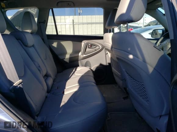 ✅ 2012 Toyota RAV4 Limited • VIN: 2T3DK4DV3CW087711 • Lot: 88244055. Listed on Copart with 155,326 mi. Free auction sales archive from the USA and detailed vehicle history report at DreamBid. Image 11.