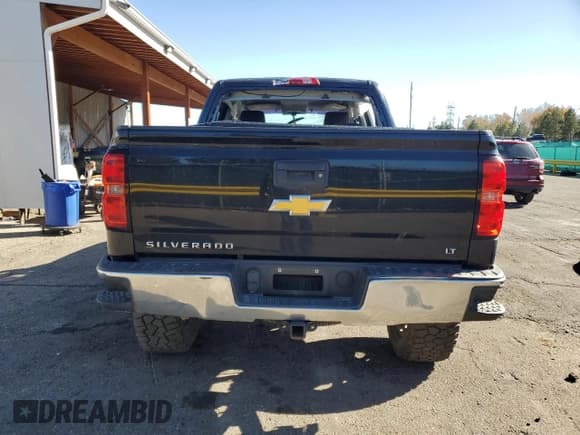 ✅ 2015 Chevrolet Silverado 1500 LT • VIN: 3GCUKREC1FG184243 • Lot: 89890915. Wystawiony na Copart z przebiegiem 98 806 mil. Bezpłatny archiwum sprzedaży aukcyjnych z USA i szczegółowy raport historii pojazdu na DreamBid. Zdjęcie 6.
