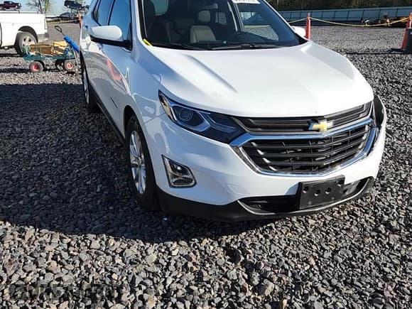 ✅ 2018 Chevrolet Equinox LT • VIN: 2GNAXSEV9J6186444 • Лот: 85731915. Опубликован ранее на Copart с пробегом 34 933 миль. Бесплатный доступ к архиву аукционных продаж из США и подробный отчёт об истории автомобиля на DreamBid. Изображение 13.