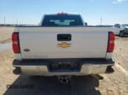 ✅ 2017 Chevrolet Silverado 2500HD Work Truck • VIN: 1GC2KUEG7HZ269149 • Lot: 72021495. Wystawiony na Copart z przebiegiem 133 007 mil. Bezpłatny archiwum sprzedaży aukcyjnych z USA i szczegółowy raport historii pojazdu na DreamBid. Zdjęcie 6.